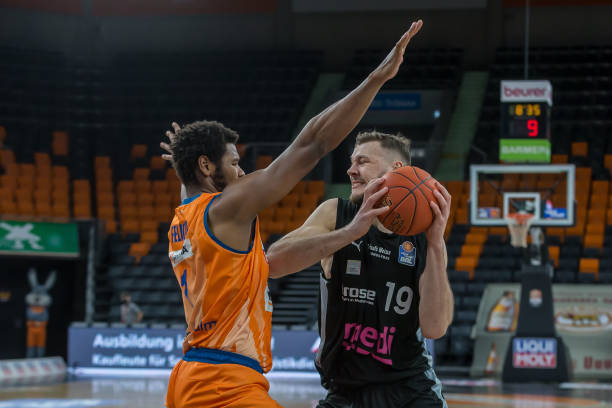 自加盟至今 自加盟至今