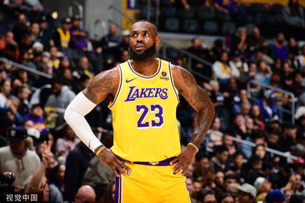 人的坚韧毅 人的坚韧毅