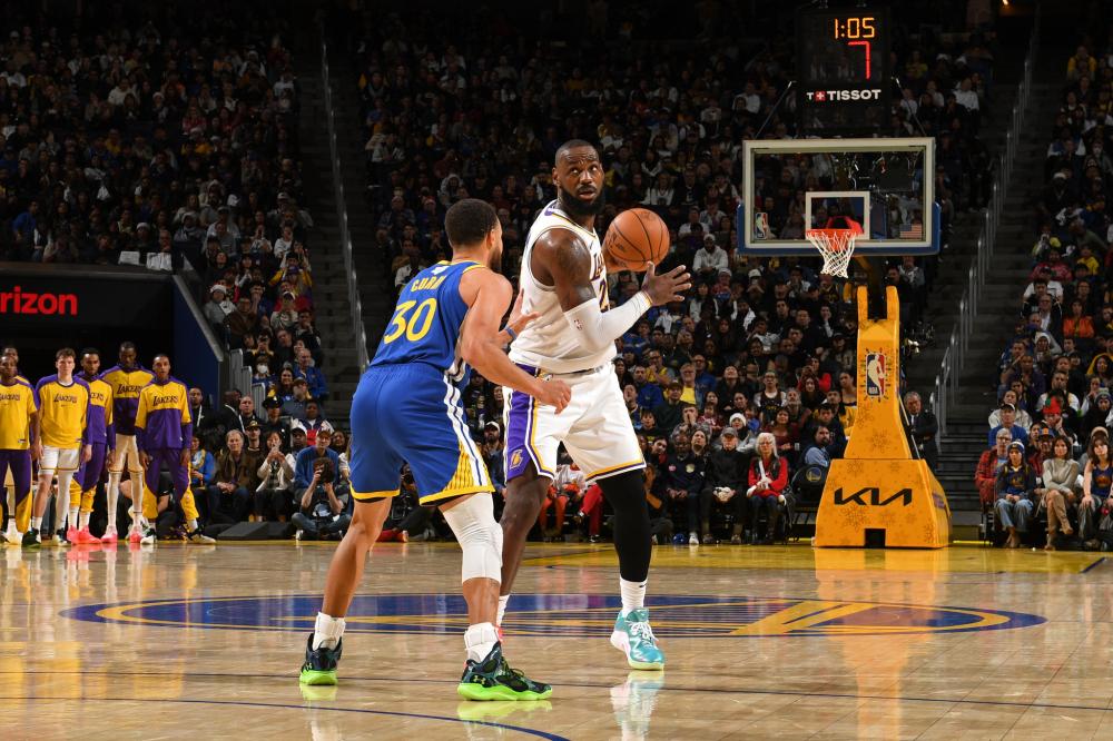 浓眉的角色 浓眉的角色