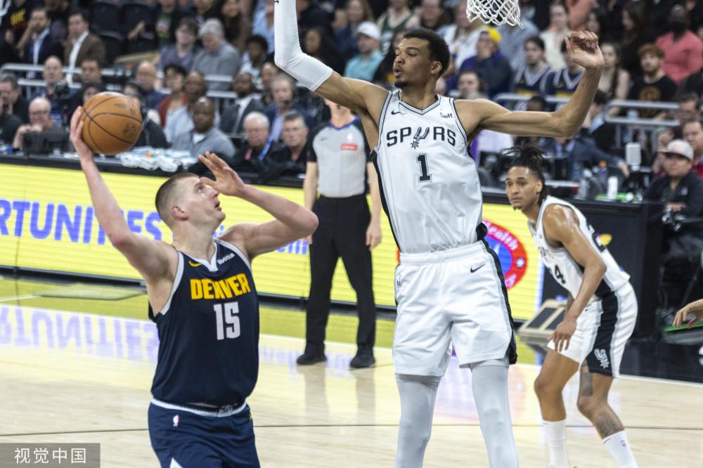 上的言论引 上的言论引