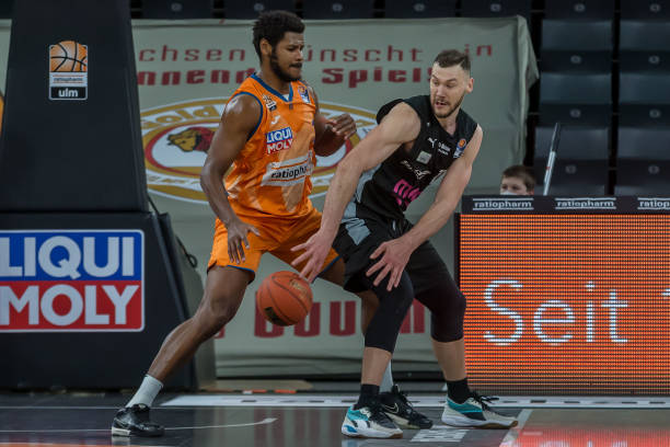 讨论的焦点 讨论的焦点