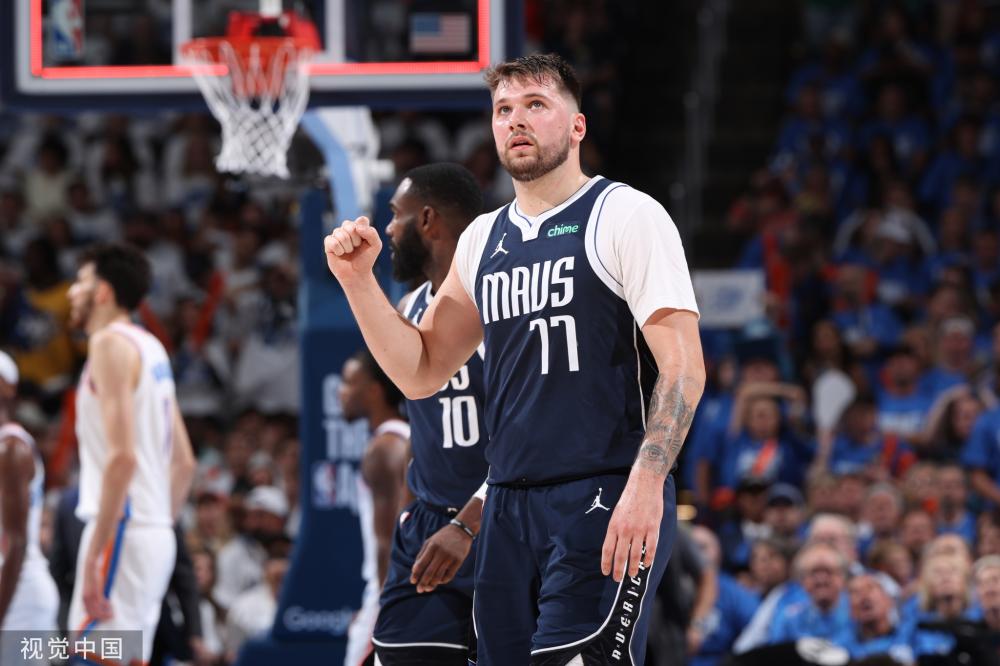 他的成绩不 他的成绩不